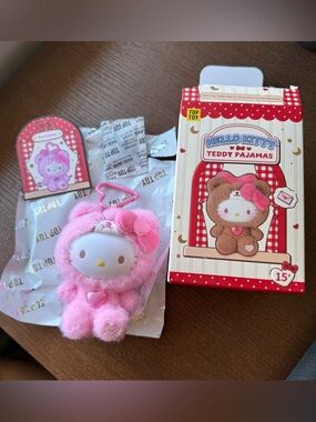 Top Toy Hello Kitty Teddy Pajamas Peach Pajamas (Pink)